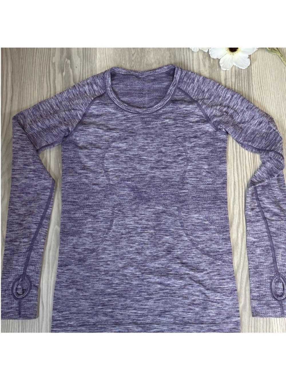 Lululemon Athletica Heathered Purple Long Sleeve Swiftly Tech Top Size 6